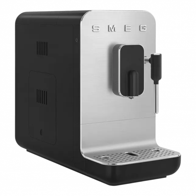 Автоматична кавомашина Smeg (Matt Black)
