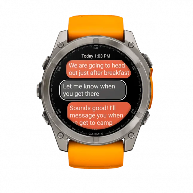 Смарт-годинник Garmin Fenix 8 51мм, AMOLED Sapphire, Titanium з Spark Orange/Graphite помаранчевим силіконовим ремінцем
