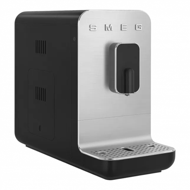 Автоматична кавомашина Smeg (Matt Black)
