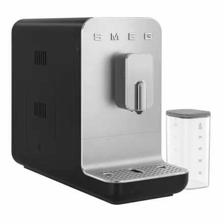 Автоматична кавомашина Smeg (Matt Black)