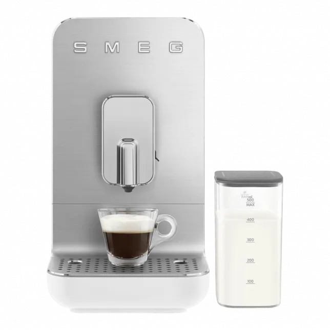 Автоматична кавомашина Smeg (Matt White)