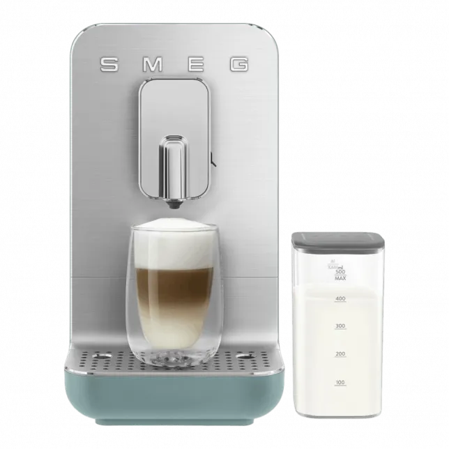Автоматична кавомашина Smeg (Matt Green)