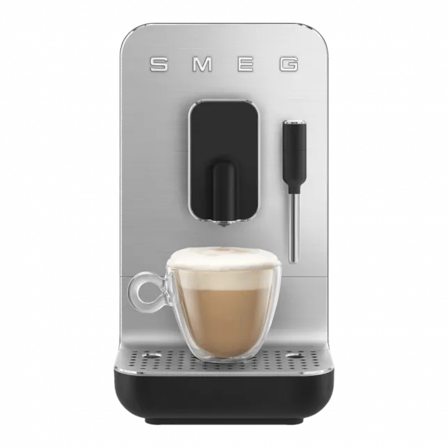 Автоматична кавомашина Smeg (Matt Black)