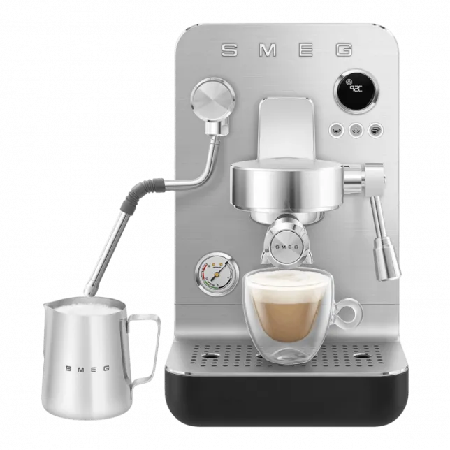 Кавоварка еспресо Smeg (Black)