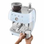 Кавомашина еспресо з кавомолкою Smeg (Blue)