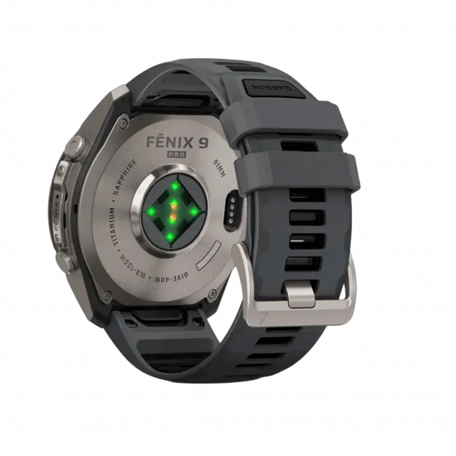 Смарт-годинник Garmin Fenix 9 Pro 51мм, Titanium з Graphite/Black темно-сірим/чорним силіконовим ремінцем
