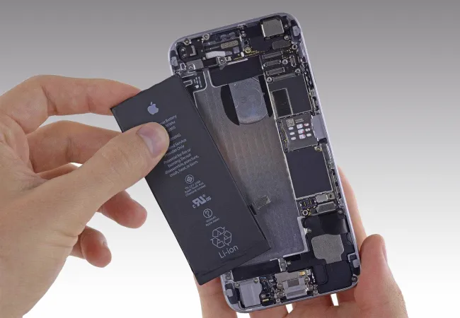 Коли варто міняти акумулятор на iPhone та як зрозуміти його стан