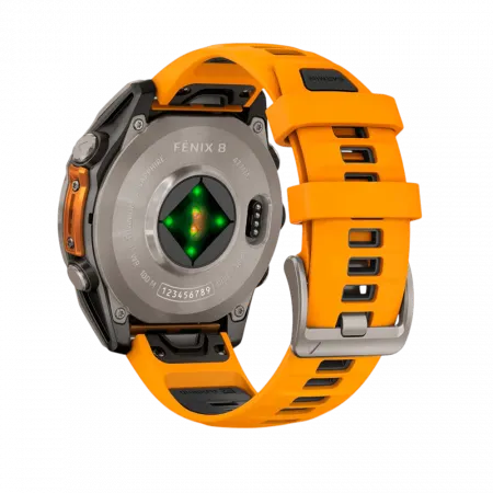 Смарт-годинник Garmin Fenix 8 47мм, AMOLED Sapphire, Titanium з Spark Orange/Graphite помаранчевим силіконовим ремінцем