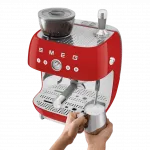 Кавомашина еспресо з кавомолкою Smeg (Red)