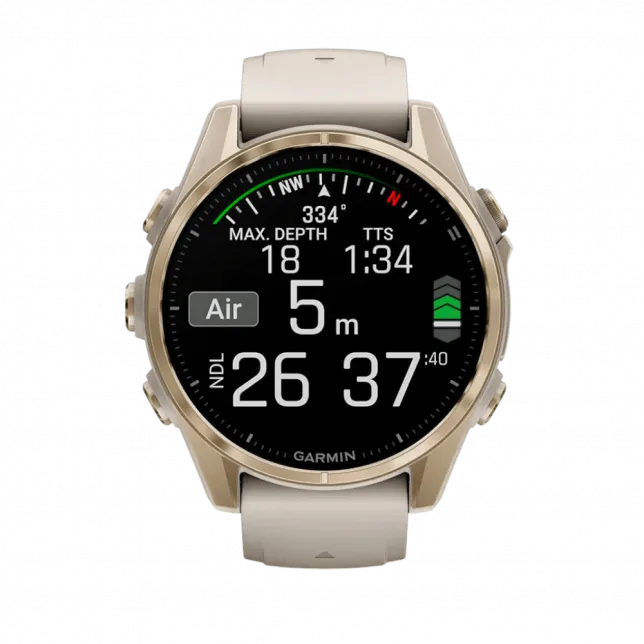 Смарт-годинник Garmin Fenix 8 43мм, AMOLED Sapphire, Soft Gold з Fog Gray/Dark Sandstone сірим силіконовим ремінцем